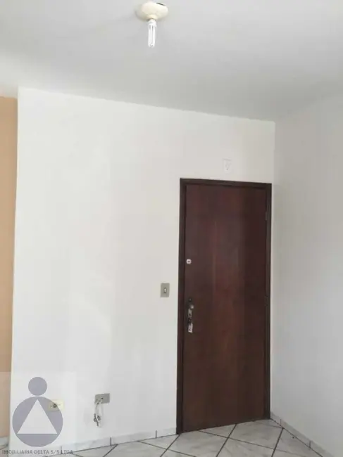 Foto 2 de Apartamento com 1 quarto à venda, 36m2 em Centro, Londrina - PR