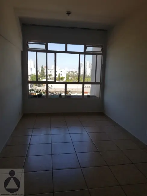 Apartamento com 2 quartos à venda, 60m2 em Centro, Londrina - PR - imagem 8 Foto 8 de Apartamento com 2 quartos à venda, 60m2 em Centro, Londrina - PR