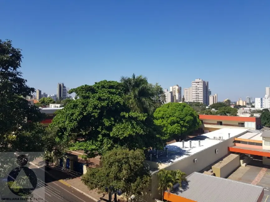 Apartamento com 2 quartos à venda, 60m2 em Centro, Londrina - PR - imagem 4 Foto 4 de Apartamento com 2 quartos à venda, 60m2 em Centro, Londrina - PR