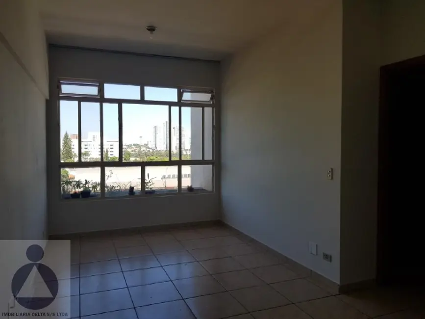 Foto 7 de Apartamento com 2 quartos à venda, 60m2 em Centro, Londrina - PR