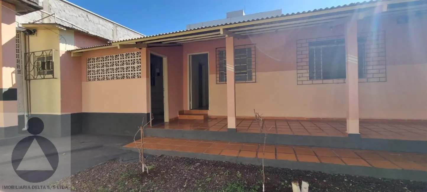 Casa com 1 quarto para alugar, 45m2 em Vila Brasil, Londrina - PR - imagem 2 Foto 2 de Casa com 1 quarto para alugar, 45m2 em Vila Brasil, Londrina - PR