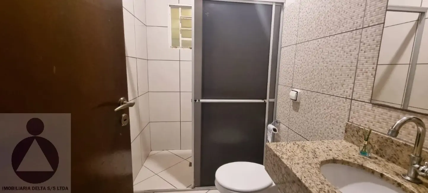 Casa com 3 quartos à venda, 90m2 em Jardim Belo Horizonte, Londrina - PR - imagem 4 Foto 4 de Casa com 3 quartos à venda, 90m2 em Jardim Belo Horizonte, Londrina - PR