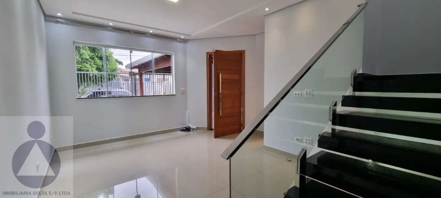Foto 3 de Casa com 3 quartos para alugar, 130m2 em Califórnia, Londrina - PR