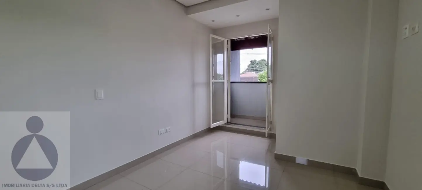 Foto 9 de Casa com 3 quartos para alugar, 130m2 em Califórnia, Londrina - PR