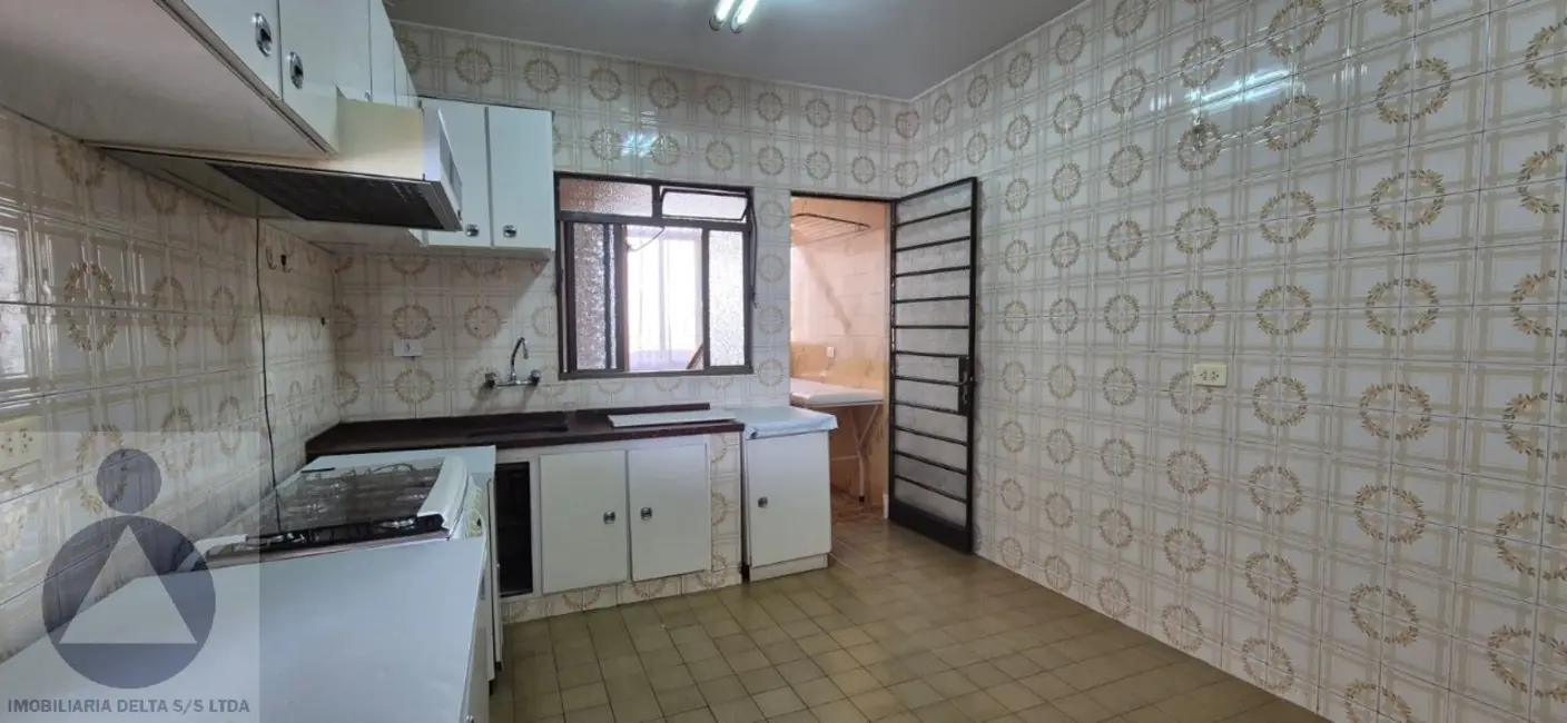 Apartamento com 3 quartos para alugar, 100m2 em Vila Casoni, Londrina - PR - imagem 4 Foto 4 de Apartamento com 3 quartos para alugar, 100m2 em Vila Casoni, Londrina - PR