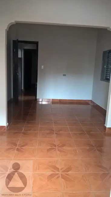 Foto 3 de Sala Comercial com 7 quartos para alugar, 563m2 em Centro, Londrina - PR