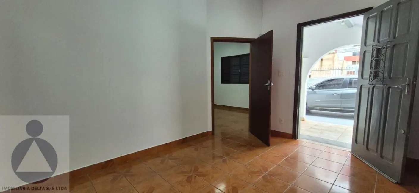 Foto 4 de Sala Comercial com 7 quartos para alugar, 563m2 em Centro, Londrina - PR