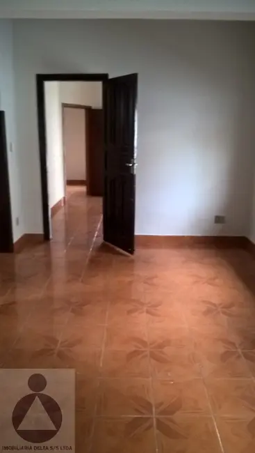 Foto 5 de Sala Comercial com 7 quartos para alugar, 563m2 em Centro, Londrina - PR