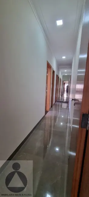 Foto 8 de Casa com 3 quartos para alugar, 300m2 em Centro, Londrina - PR