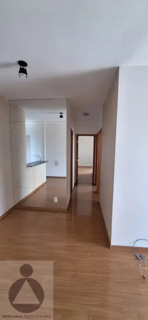 Apartamento com 3 quartos para alugar, 73m2 em Terra Bonita, Londrina - PR - imagem 9 Foto 9 de Apartamento com 3 quartos para alugar, 73m2 em Terra Bonita, Londrina - PR