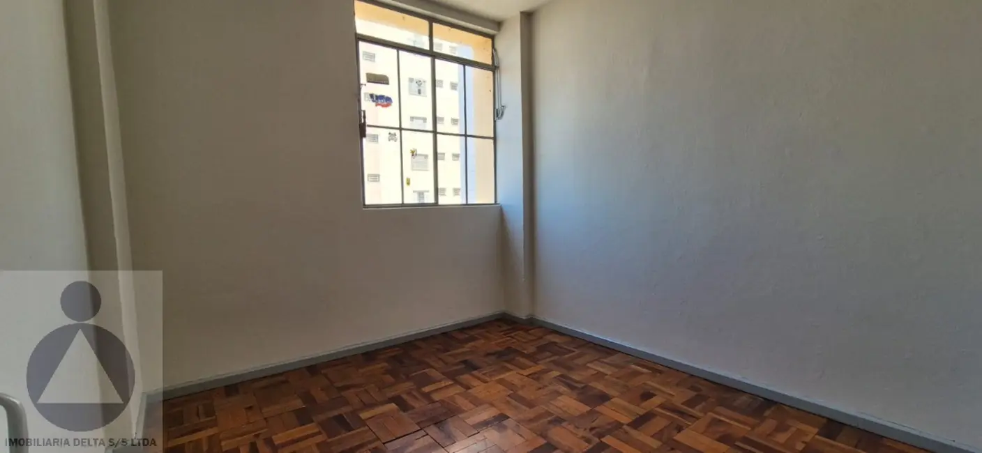 Foto 6 de Apartamento com 3 quartos para alugar, 80m2 em Centro, Londrina - PR