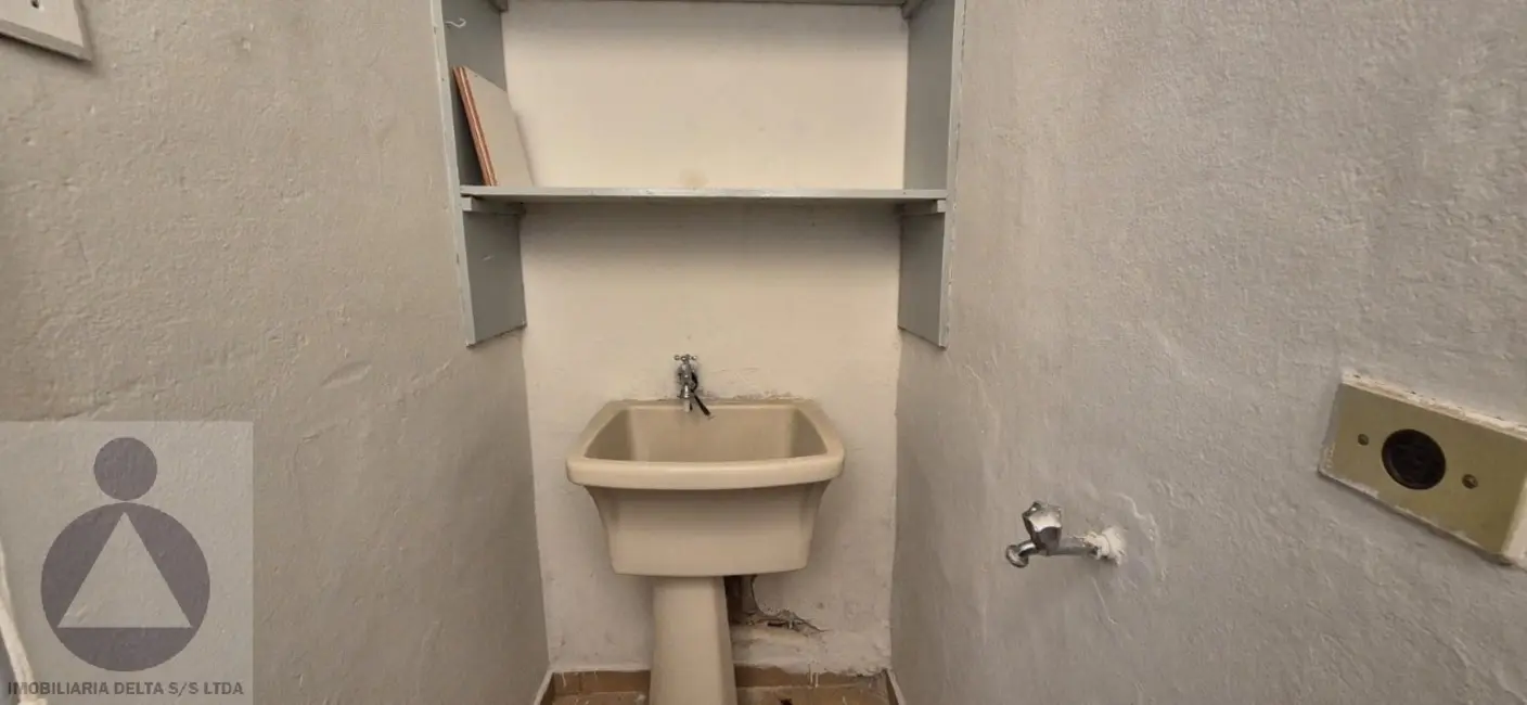 Foto 4 de Apartamento com 3 quartos para alugar, 80m2 em Centro, Londrina - PR