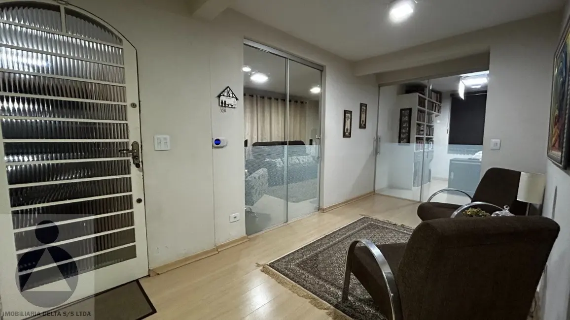 Foto 5 de Casa com 2 quartos à venda, 100m2 em Antares, Londrina - PR