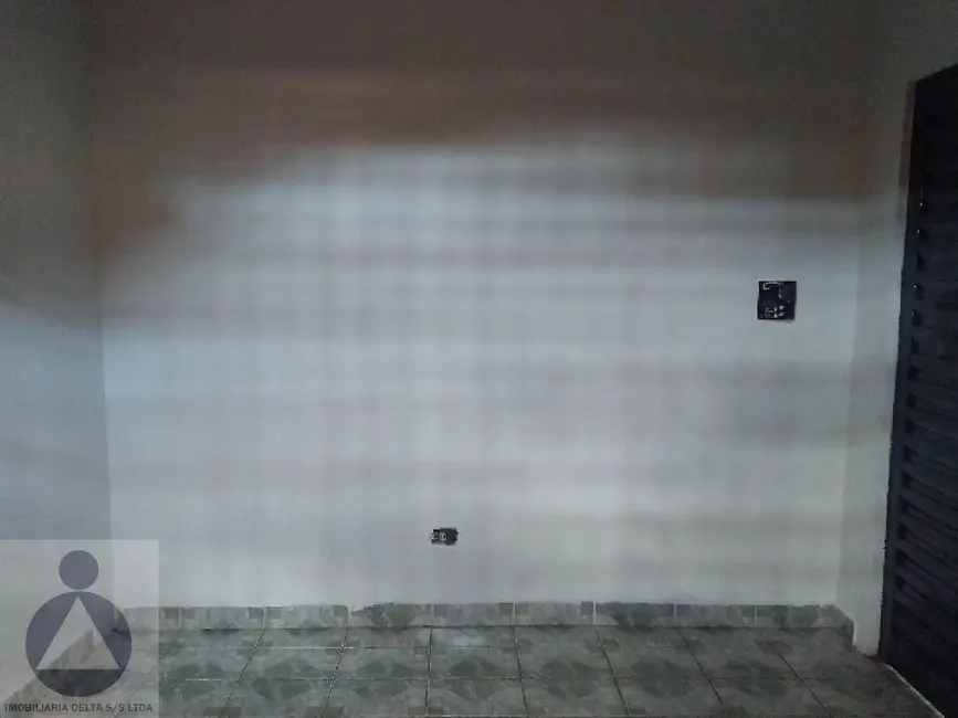 Foto 4 de Apartamento com 2 quartos para alugar, 70m2 em Pacaembu, Londrina - PR