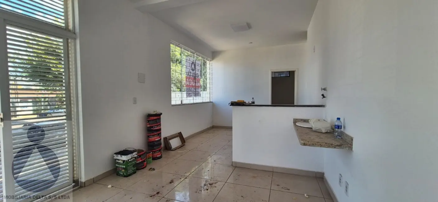 Foto 2 de Sala Comercial com 9 quartos para alugar, 350m2 em Boa Vista, Londrina - PR