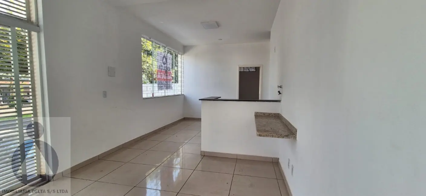 Foto 2 de Sala Comercial com 9 quartos para alugar, 350m2 em Boa Vista, Londrina - PR