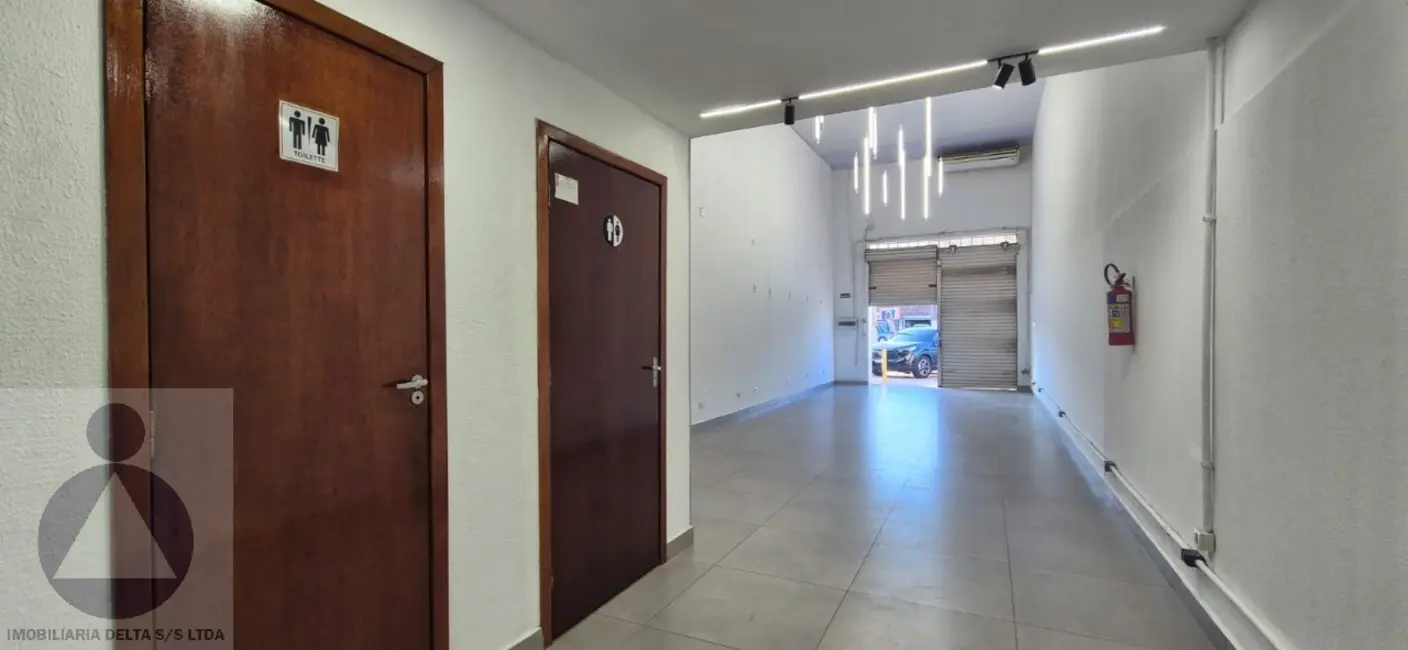 Sala Comercial para alugar, 300m2 em Conjunto Vivi Xavier, Londrina - PR - imagem 3 Foto 3 de Sala Comercial para alugar, 300m2 em Conjunto Vivi Xavier, Londrina - PR