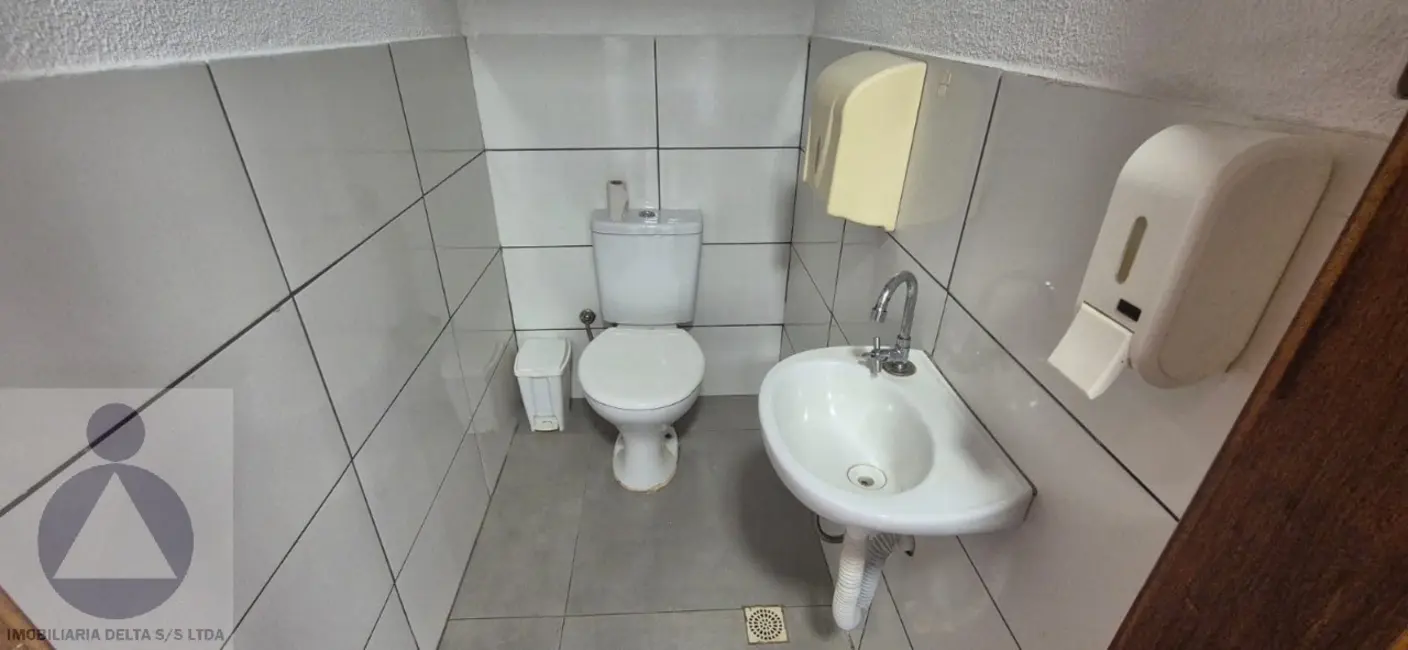 Sala Comercial para alugar, 300m2 em Conjunto Vivi Xavier, Londrina - PR - imagem 4 Foto 4 de Sala Comercial para alugar, 300m2 em Conjunto Vivi Xavier, Londrina - PR