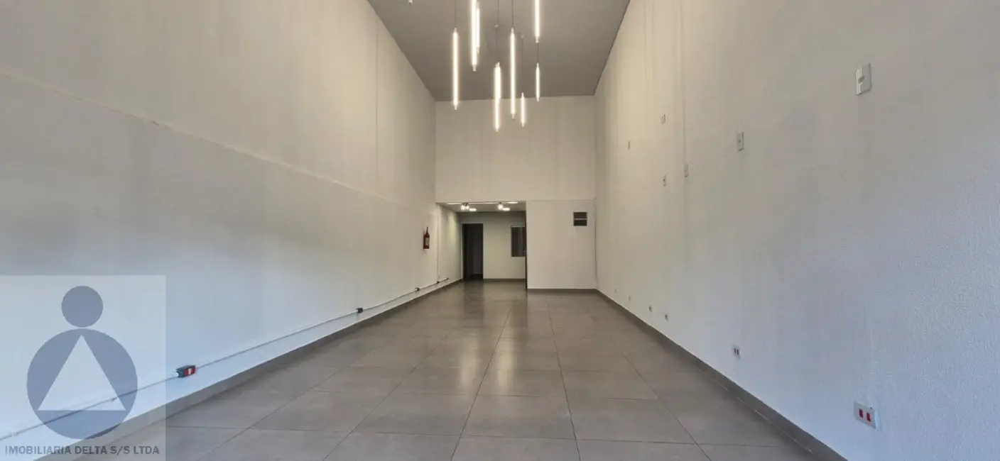 Sala Comercial para alugar, 300m2 em Conjunto Vivi Xavier, Londrina - PR - imagem 1 Foto 1 de Sala Comercial para alugar, 300m2 em Conjunto Vivi Xavier, Londrina - PR