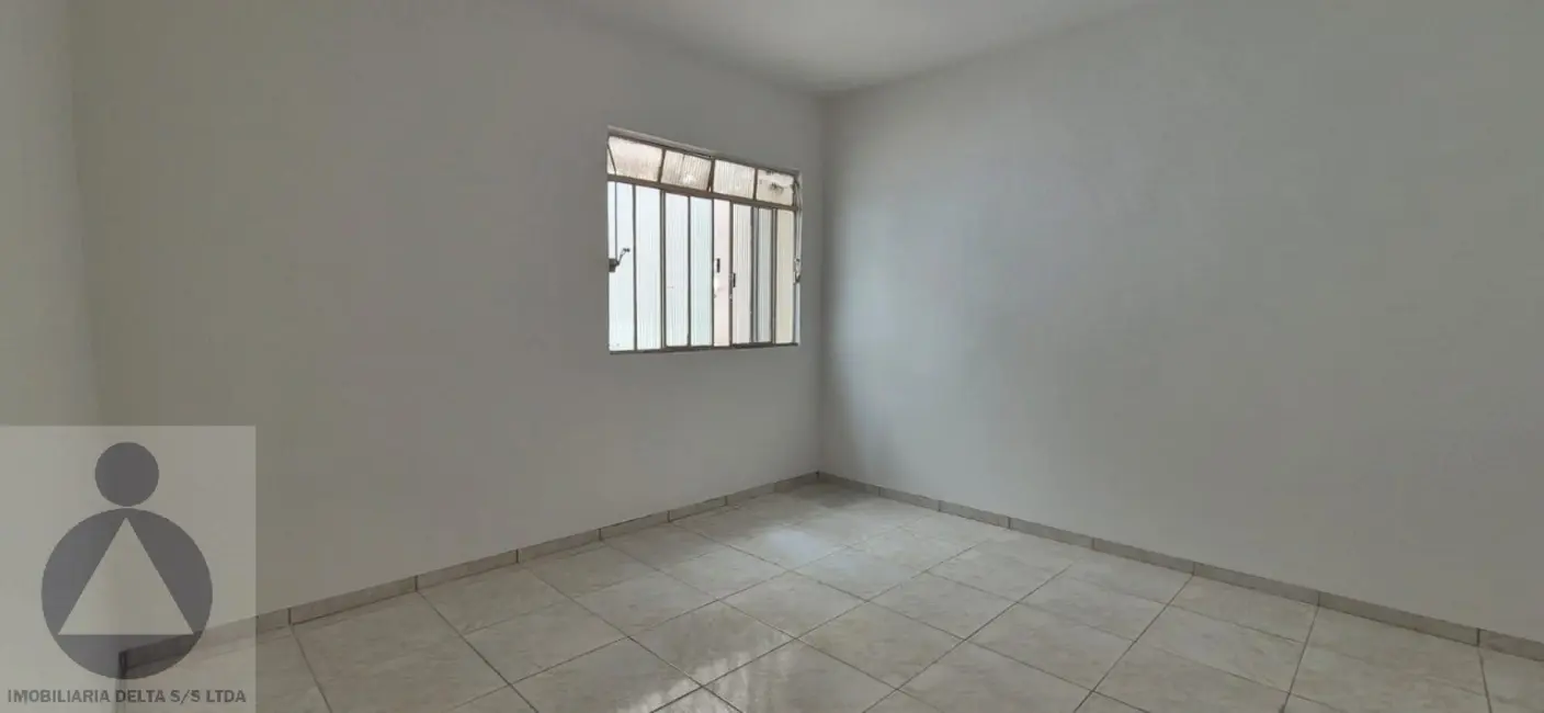Casa com 1 quarto para alugar, 90m2 em Vitória, Londrina - PR - imagem 6 Foto 6 de Casa com 1 quarto para alugar, 90m2 em Vitória, Londrina - PR