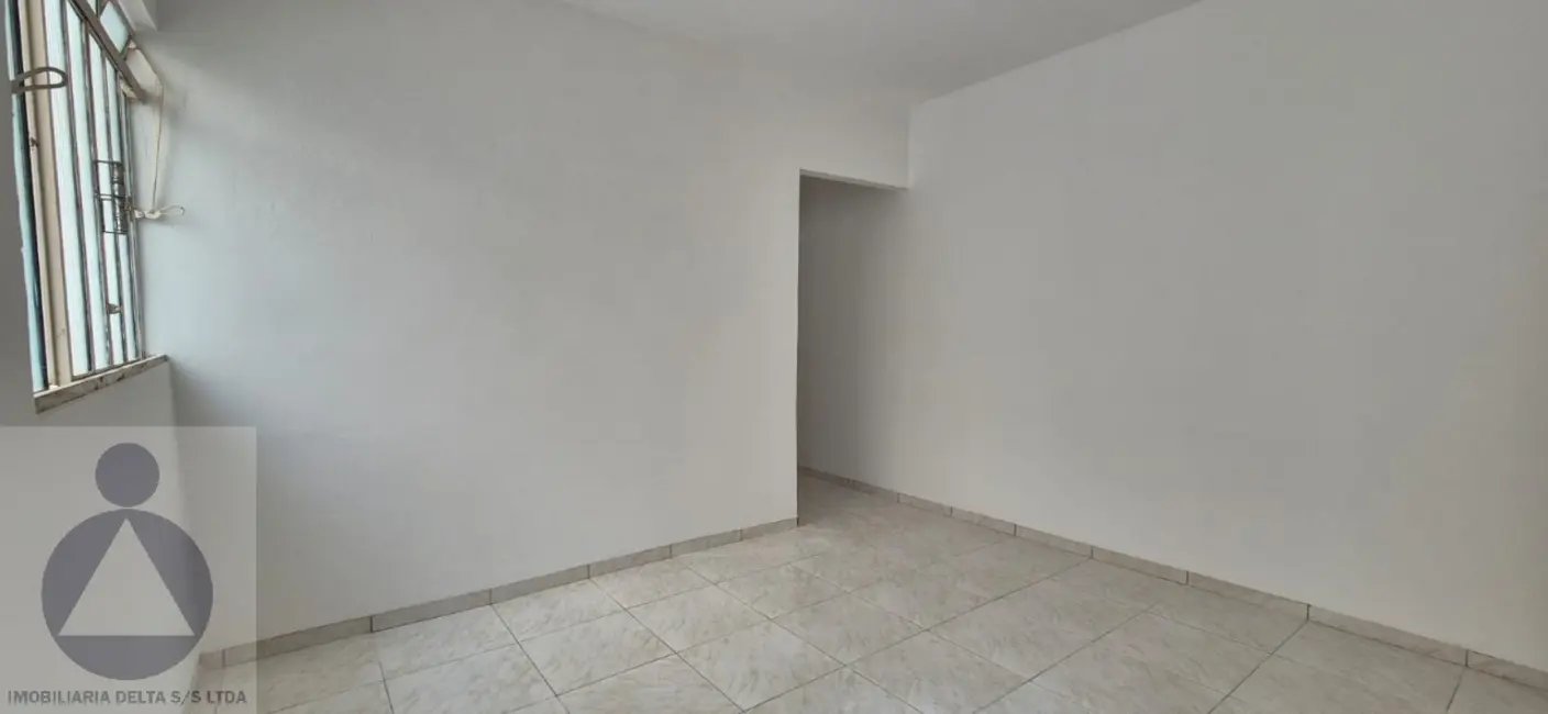 Casa com 1 quarto para alugar, 90m2 em Vitória, Londrina - PR - imagem 2 Foto 2 de Casa com 1 quarto para alugar, 90m2 em Vitória, Londrina - PR