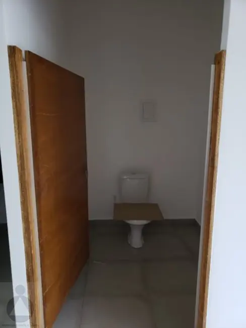 Sala Comercial para alugar, 220m2 em Vitória, Londrina - PR - imagem 4 Foto 4 de Sala Comercial para alugar, 220m2 em Vitória, Londrina - PR