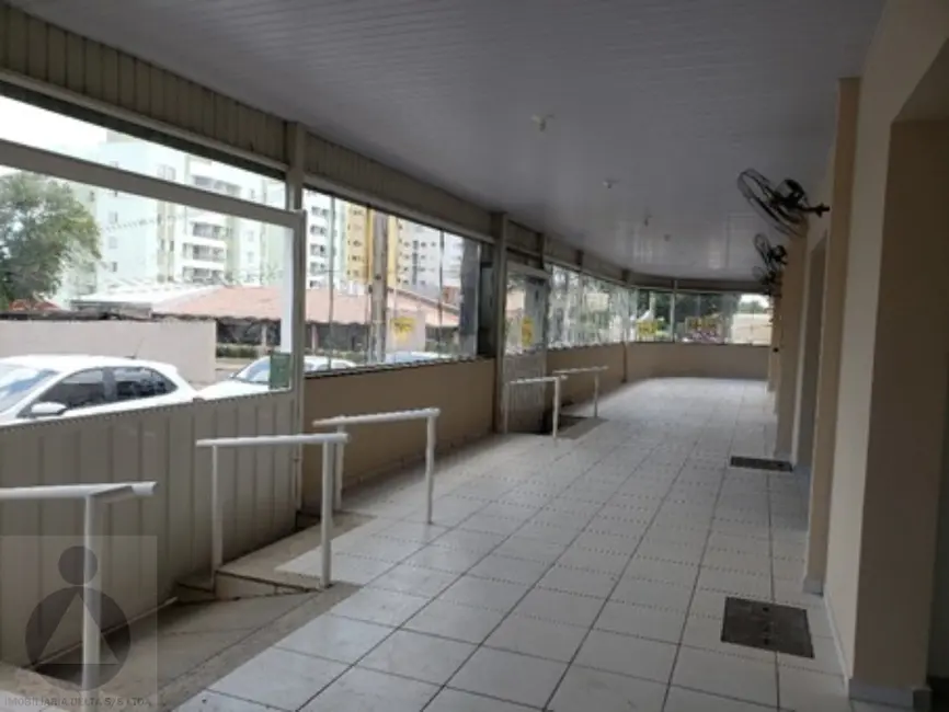 Sala Comercial para alugar, 220m2 em Vitória, Londrina - PR - imagem 3 Foto 3 de Sala Comercial para alugar, 220m2 em Vitória, Londrina - PR