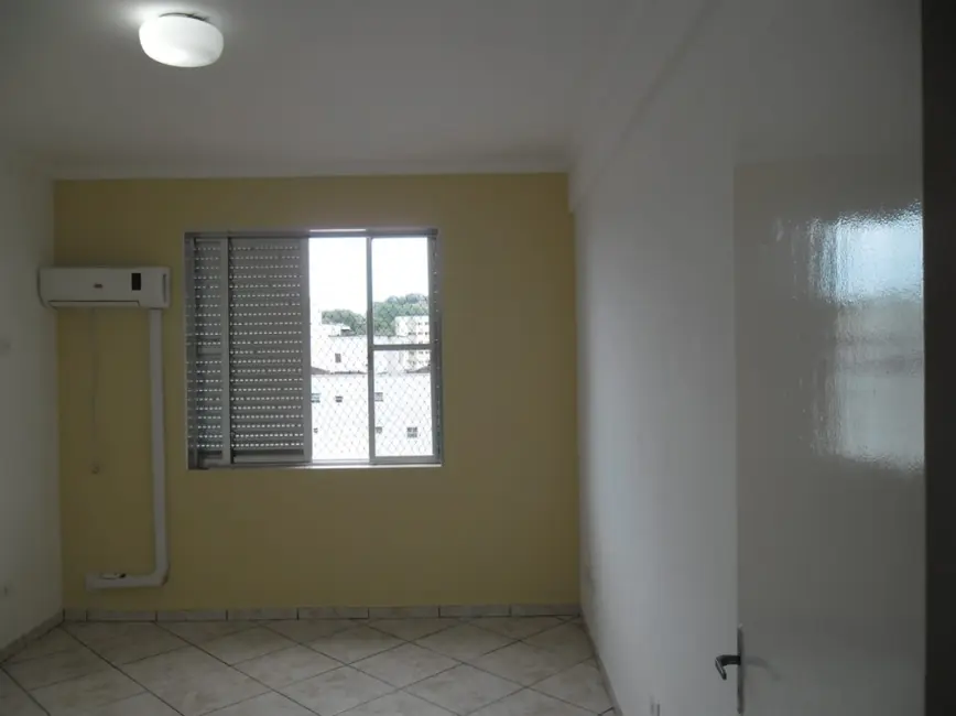 Foto 2 de Apartamento com 1 quarto à venda, 64m2 em Centro, Sao Vicente - SP