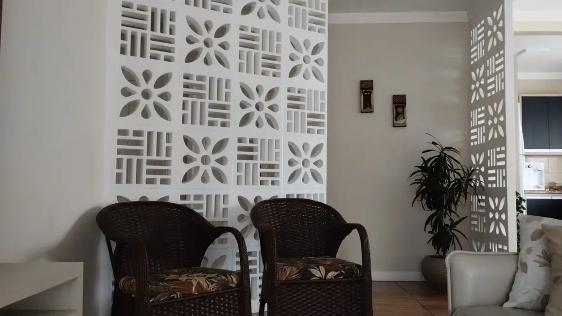 Foto 9 de Casa com 4 quartos à venda, 284m2 em Espinheiros, Joinville - SC