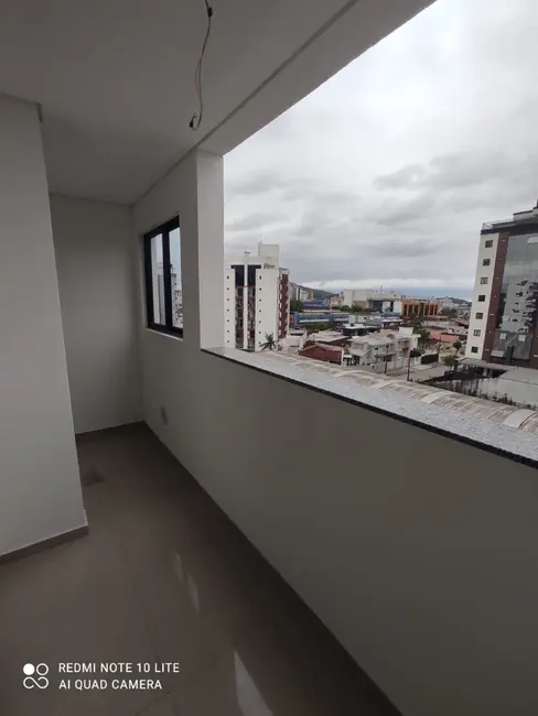 Foto 7 de Apartamento com 2 quartos à venda, 61m2 em Anita Garibaldi, Joinville - SC
