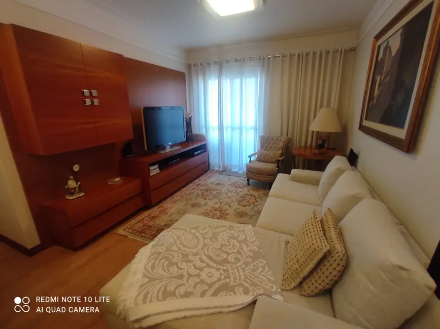 Apartamento com 2 quartos à venda, 95m2 em América, Joinville - SC - imagem 9 Foto 9 de Apartamento com 2 quartos à venda, 95m2 em América, Joinville - SC