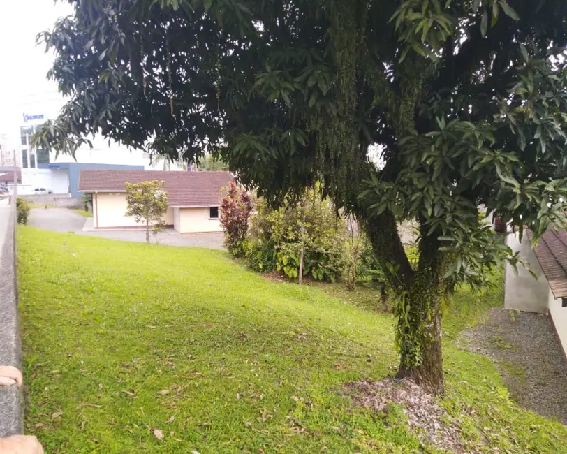 Foto 1 de Terreno / Lote à venda, 1380m2 em Costa e Silva, Joinville, SC