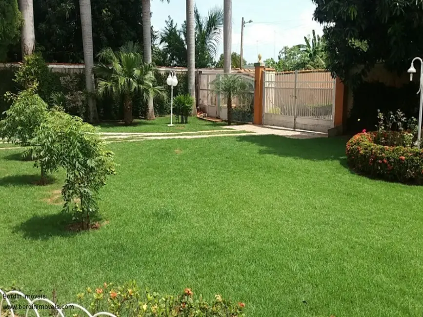 Foto 4 de Casa com 5 quartos à venda, 480m2 em Guaraci - SP