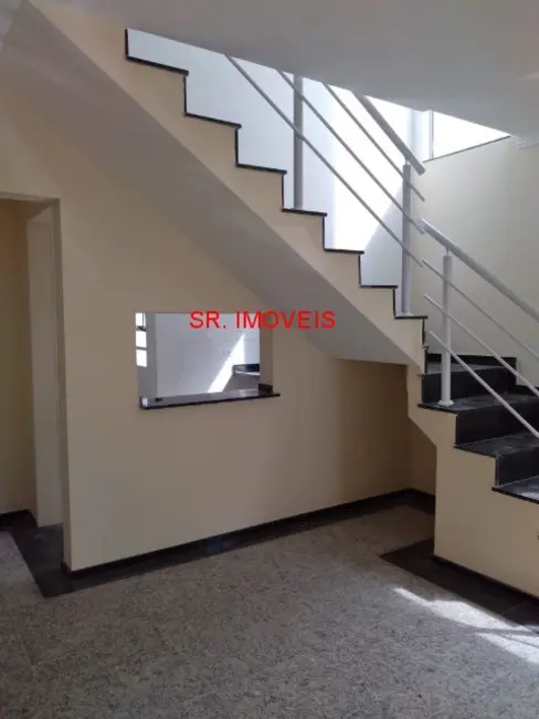 Foto 1 de Casa de Condomínio com 3 quartos para alugar, 100m2 em Caraguatatuba - SP