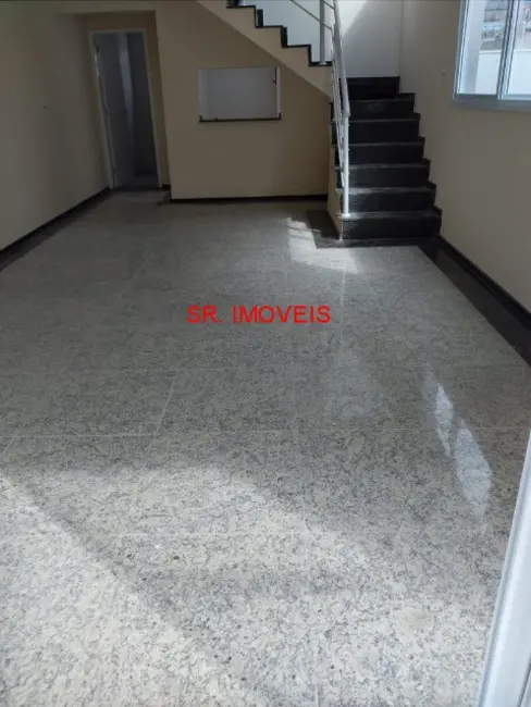 Foto 4 de Casa de Condomínio com 3 quartos para alugar, 100m2 em Caraguatatuba - SP