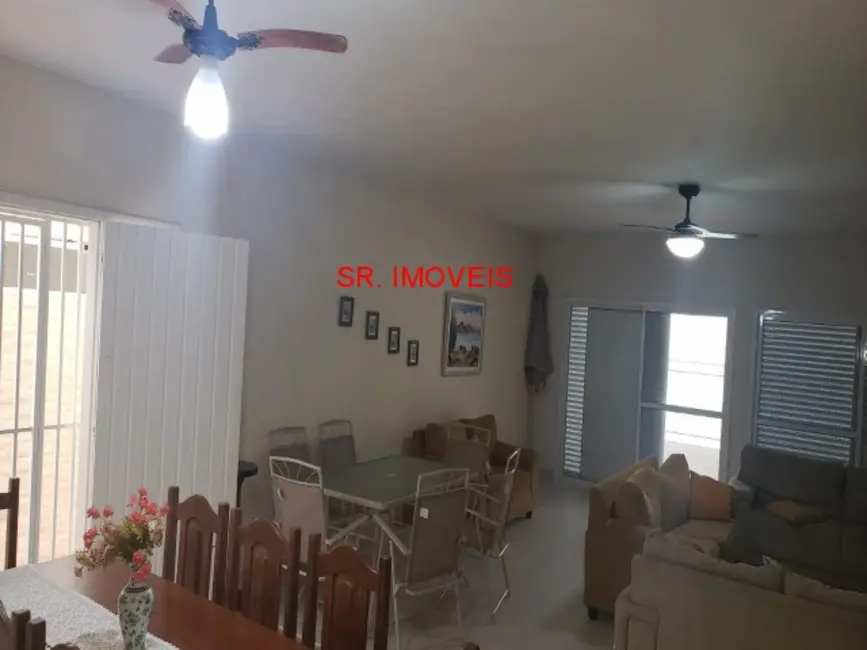 Foto 6 de Casa com 3 quartos à venda, 220m2 em Ubatuba - SP