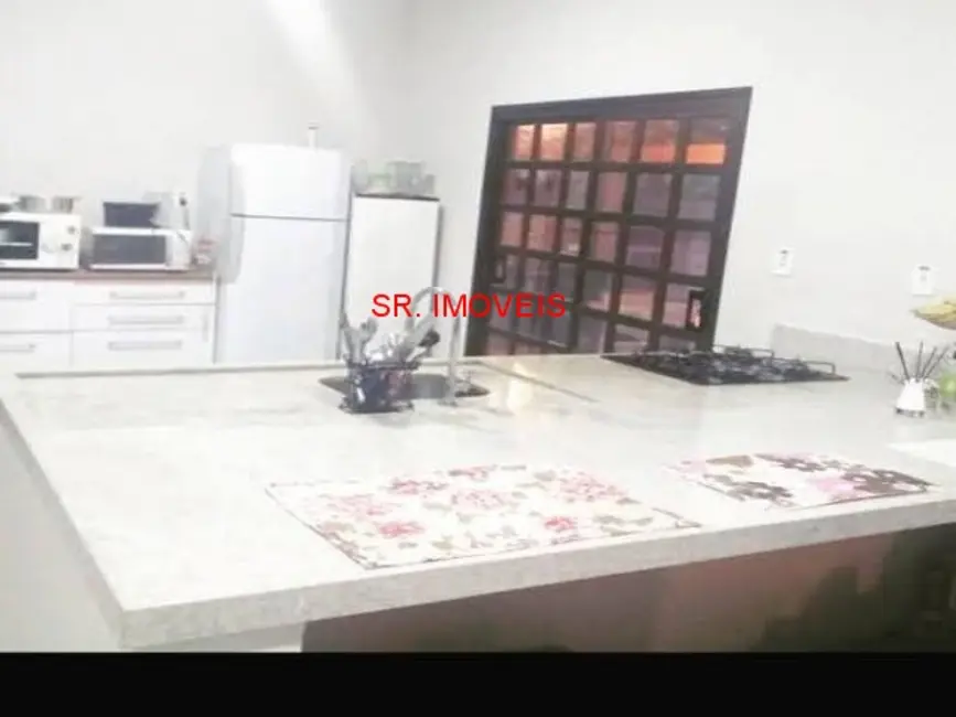 Foto 6 de Casa com 3 quartos à venda, 180m2 em Ubatuba - SP