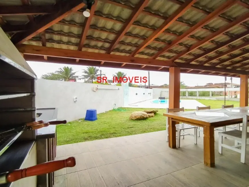 Foto 9 de Casa com 3 quartos à venda, 180m2 em Ubatuba - SP