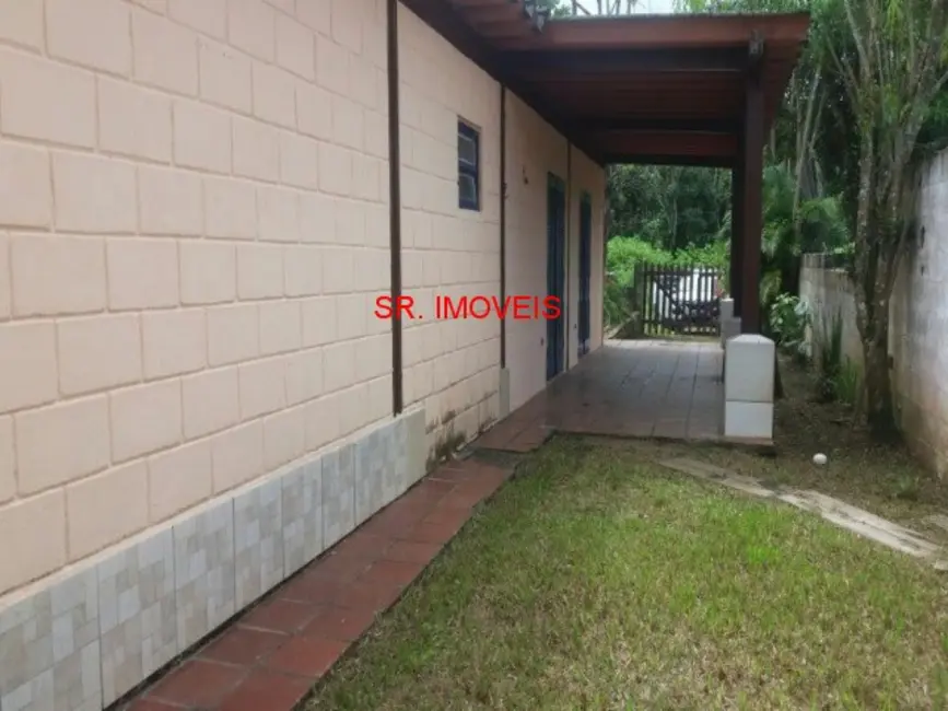 Foto 3 de Casa com 3 quartos à venda, 180m2 em Ubatuba - SP