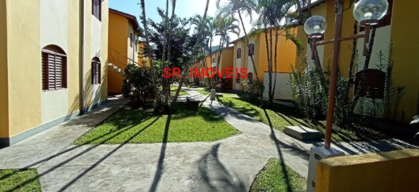 Foto 3 de Apartamento com 2 quartos à venda, 40m2 em Ubatuba - SP