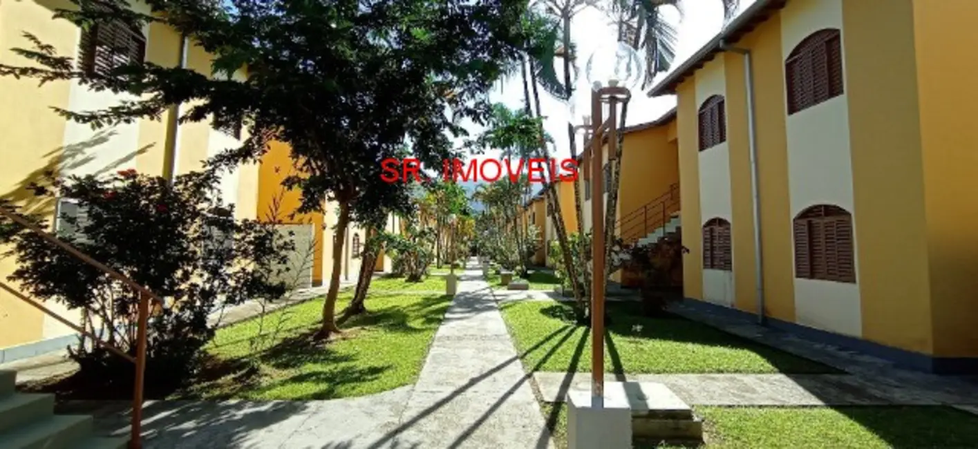 Foto 2 de Apartamento com 2 quartos à venda, 40m2 em Ubatuba - SP