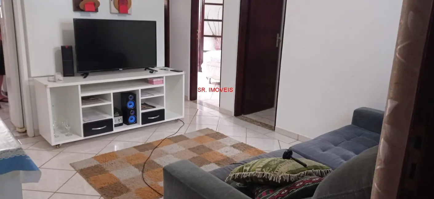 Foto 2 de Apartamento com 2 quartos para alugar, 50m2 em Indaiá, Caraguatatuba - SP