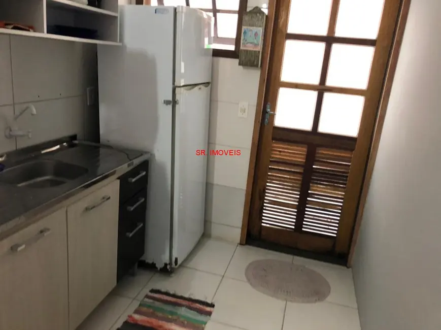 Foto 4 de Apartamento com 1 quarto à venda, 35m2 em Ubatuba - SP