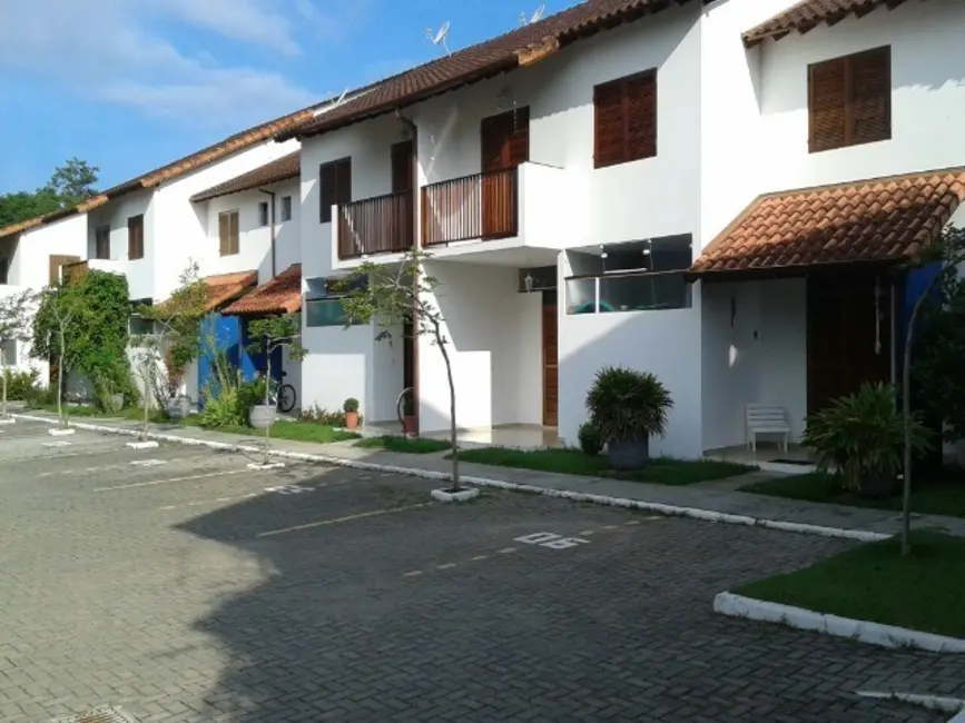 Foto 3 de Casa de Condomínio com 3 quartos à venda, 110m2 em Ubatuba - SP