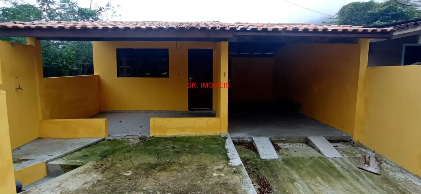 Foto 2 de Casa com 1 quarto à venda, 120m2 em Ubatuba - SP