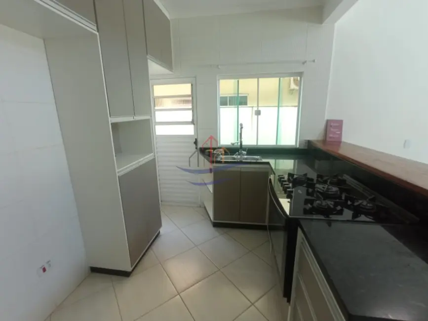 Foto 9 de Casa com 2 quartos à venda, 100m2 em Ubatuba - SP