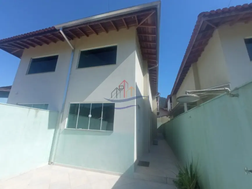Foto 3 de Casa com 2 quartos à venda, 100m2 em Ubatuba - SP