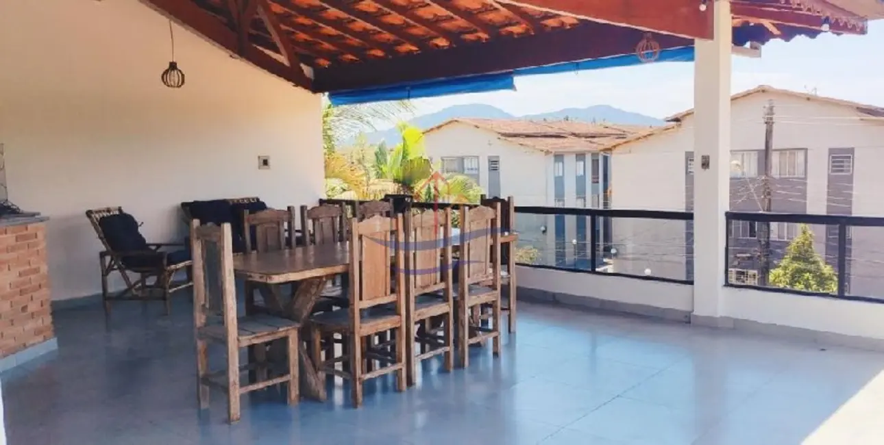 Casa com 2 quartos para alugar, 318m2 em Ubatuba - SP - imagem 3 Foto 3 de Casa com 2 quartos para alugar, 318m2 em Ubatuba - SP