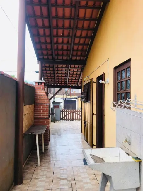 Foto 9 de Casa com 2 quartos à venda, 75m2 em Ubatuba - SP