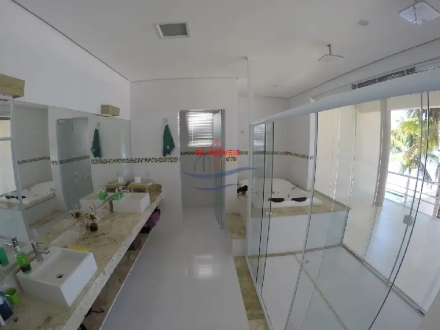 Casa de Condomínio com 4 quartos para alugar, 325m2 em Ubatuba - SP - imagem 4 Foto 4 de Casa de Condomínio com 4 quartos para alugar, 325m2 em Ubatuba - SP